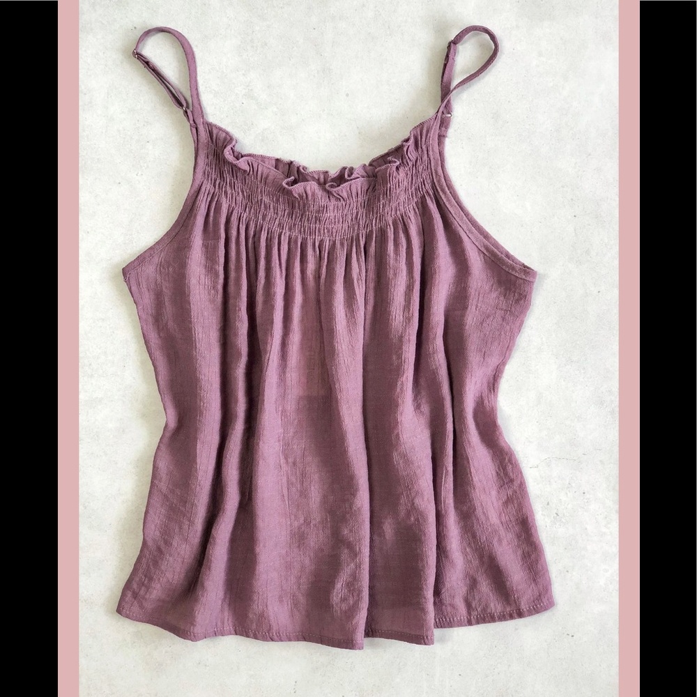 Purple tank top! Perfect for LSU game days 💜